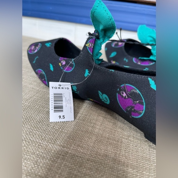 New! Torrid Shoes | Torrid X . Size 9.5 Disney Villains Mary Jane Flats - Picture 5 of 5